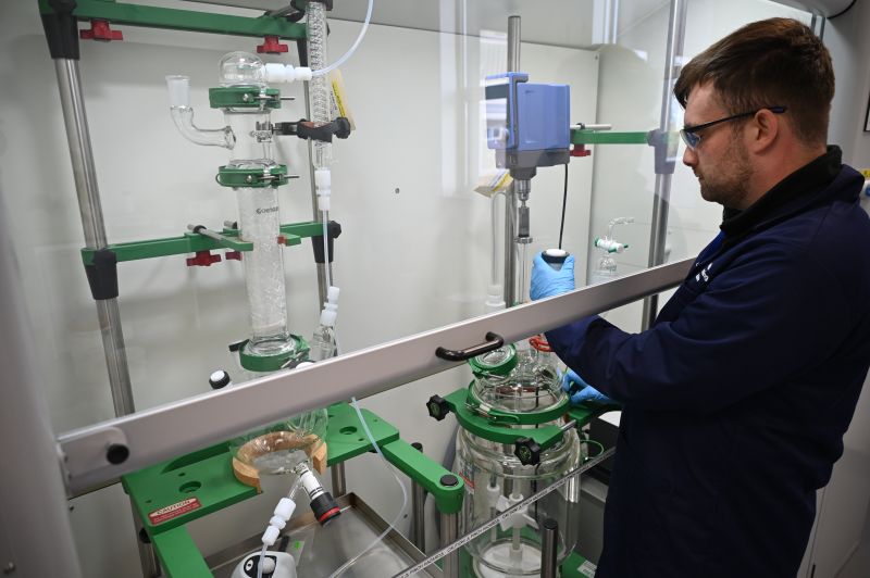 Institute adds to capabilities with investment in new Hydrometallurgy Laboratory